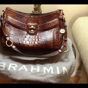 ⭐️toasted almond Brahmin handbag